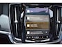 Volvo V90 T6 350 PK Plug-in hybrid AWD Ultra Dark Trekhaak | HUD | H&K | 360 Camera | Pano Dak | Leer