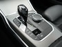 BMW 3-Serie 320e M Sport Shadow Plug In Hybrid PHEV | Alcantara Sportstoelen Verwarmd | Sfeerverlichting | 19"L.M | Virtual | Apple Carplay | DAB | Navi Full Map |
