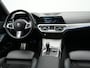 BMW 3-Serie 320e M Sport Shadow Plug In Hybrid PHEV | Alcantara Sportstoelen Verwarmd | Sfeerverlichting | 19"L.M | Virtual | Apple Carplay | DAB | Navi Full Map |