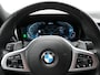 BMW 3-Serie 320e M Sport Shadow Plug In Hybrid PHEV | Alcantara Sportstoelen Verwarmd | Sfeerverlichting | 19"L.M | Virtual | Apple Carplay | DAB | Navi Full Map |