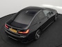 BMW 3-Serie 320e M Sport Shadow Plug In Hybrid PHEV | Alcantara Sportstoelen Verwarmd | Sfeerverlichting | 19"L.M | Virtual | Apple Carplay | DAB | Navi Full Map |