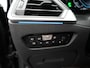 BMW 3-Serie 320e M Sport Shadow Plug In Hybrid PHEV | Alcantara Sportstoelen Verwarmd | Sfeerverlichting | 19"L.M | Virtual | Apple Carplay | DAB | Navi Full Map |