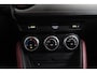 Mazda CX-3 2.0 SkyActiv-G 120 SkyLease GT / GT-M | Trekhaak | CarPlay | Camera | Navigatie | LED | Cruise Control |