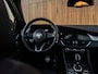 Alfa Romeo Giulia 2.0T 280pk GME AWD Competizione Q4 MY24 | Full option! | Pano-dak | Harman/Kardon | Adapt. cruise | CarPlay