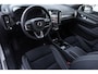 Volvo XC40 Single Motor Extended Range Plus 82 kWh Verwarmbare Voorstoelen+ Stuurwiel | Getint Glas | Adaptieve Cruise Control | Google Infotainment
