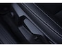 Volvo XC40 Single Motor Extended Range Plus 82 kWh Verwarmbare Voorstoelen+ Stuurwiel | Getint Glas | Adaptieve Cruise Control | Google Infotainment