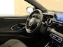 Toyota Yaris 1.5 Hybrid Executive - ORIGINEEL NEDERLANDSE AUTO - ACHTERUITRIJCAMERA - NAVIGATIE FULL MAP - ADAPTIEVE CRUISE CONTROL - DODEHOEKDETECTIE - CLIMATE CONTROL - KEYLESS START/ENTRY - LICHTMETALEN VELGEN 17 INCH - STOELVERWARMING VOORZIJDE - HALFLEDEREN BEKLEDING