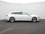Volkswagen Arteon Shooting Brake 1.4 TSI eHybrid R-Line Business+ | 218 PK | Automaat | Trekhaak | Panoramaschuif-kanteldak | Parkeerassistent | 360 Graden Camera (Helicopter View) | Navigatie Discover PRO | Lederen Interieur 'Nappa'