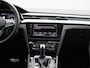 Volkswagen Arteon Shooting Brake 1.4 TSI eHybrid R-Line Business+ | 218 PK | Automaat | Trekhaak | Panoramaschuif-kanteldak | Parkeerassistent | 360 Graden Camera (Helicopter View) | Navigatie Discover PRO | Lederen Interieur 'Nappa'