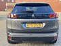Peugeot 3008 1.2 Turbo 130 pk Automaat Allure Pack Navigatie Camera Carplay Adaptieve Cruise DAB Stoelverwarming Keyless Led 18 Inch Velgen Zwart Dak Parkeersensoren Getint Glas 1e Eigenaar in nieuwstaat