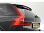 Volvo XC60 2.0 T8 Plug-in hybrid AWD Ultimate Dark | Luchtvering | Pano | B&W audio  | Head-up | Trekhaak | 360 camera