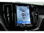 Volvo XC60 2.0 T8 Plug-in hybrid AWD Ultimate Dark | Luchtvering | Pano | B&W audio  | Head-up | Trekhaak | 360 camera