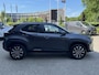 Toyota Yaris Cross 1.5 Hybrid DYNAMIC NIEUW DIRECT LEVERBAAR! STOEL/STUURVERW BLIND SPOT PARK-SENSOREN KEYLESS 17'' LM-VELGEN CAMERA APPLE/ANDROID CLIMA AD-CRUISE