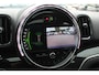 MINI Countryman Mini 2.0 Cooper S E ALL4 / JCW Package / Panoramadak / Camera / Leder / 19'' / Harman Kardon / Keyless / Stoelverwarming / DAB / Cruise Control