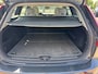 Volvo V60 2.0 T5 Momentum / Trekhaak / Leder / Navigatie / 18'' / Apple CarPlay / Parkeerhulp V+A / Stoelverwarming / Cruise Control