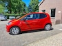 Volkswagen Up! BlueMotion 1.0 groove up! Pano, cruise, zeldzame oranje metalic kleur! Navi, parkeersensoren. Prijs incl garantie!