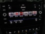 Volkswagen Golf 1.0 TSI R Line | Stoelverwarming | Carplay | Adaptive cruise | Navigatie | Full LED | Parkeerhulp | Climate control | Active Info Display