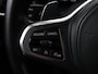BMW 3-Serie 320i M Sport | Panoramadak | Head-Up | Leder | Stoelverwarming | Camera | Carplay | Live Cockpit | Sportstoelen | Navigatie | Full LED