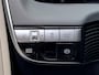 Hyundai Ioniq 5 Lounge 77.4 kWh Automaat / 3 Fase / Panoramadak / Cruise Control Adaptief / Lederen Bekleding / HUD