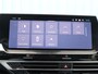 Citroën C5 X Business Plus Hybrid 225 pk Automaat | Navigatie | Achteruitrijcamera | Parkeersensoren Voor en Achter | Verwarmde Comfortstoelen | LED Koplampen | Keyless Entry/Start | Verwarmd Lederen Stuurwiel | Trekhaak | Adaptieve Cruise Control | 19" Lichtmetalen Velgen | Apple Carplay/Android Auto |