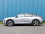 Citroën C5 X Business Plus Hybrid 225 pk Automaat | Navigatie | Achteruitrijcamera | Parkeersensoren Voor en Achter | Verwarmde Comfortstoelen | LED Koplampen | Keyless Entry/Start | Verwarmd Lederen Stuurwiel | Trekhaak | Adaptieve Cruise Control | 19" Lichtmetalen Velgen | Apple Carplay/Android Auto |