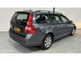 Volvo V70 2.5T Momentum AUTOMAAT / LEER