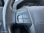 Volvo V70 2.5T Momentum AUTOMAAT / LEER