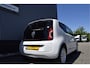 Volkswagen Up! 1.0 high up! White Cruise control, PDC, Airco,