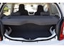 Volkswagen Up! 1.0 high up! White Cruise control, PDC, Airco,