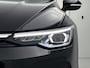 Volkswagen Golf 1.5 eHybrid Style Edition | Panorama Schuif/Kantel Dak | Blindspot Sensor | Ergo Active Stoel (Elektrisch Verstelbaar) | Parkeercamera | Stoel en Stuurwielverwarming | Black Style
