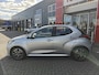 Toyota Yaris 1.5 HYBRID DYNAMIC LED-PAKKET 16"LM-VELGEN KEYLESS CAMERA APPLE/ANDROID NL-AUTO
