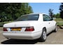 Mercedes-Benz E-klasse 220 Elegance *94000KM!* ALS NIEUW! Volledig historie voorhanden Collectorsitem