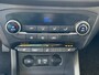 Hyundai i20 1.0 T-GDI 100pk Premium | Lederen bekleding | Climate control | Lane assist | Cruise control | Stoel&stuurverwarming | Navigatie | Apple CarPlay | Afneembare trekhaak | 4x elektrische ramen | Lichtmetalen velgen | Volledig onderhouden