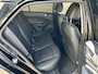 Hyundai i20 1.0 T-GDI 100pk Premium | Lederen bekleding | Climate control | Lane assist | Cruise control | Stoel&stuurverwarming | Navigatie | Apple CarPlay | Afneembare trekhaak | 4x elektrische ramen | Lichtmetalen velgen | Volledig onderhouden