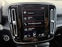 Volvo XC40 T3 160PK Momentum | Camera| Trekhaak| H&K Sound| Stoelverw| CarP