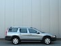 Volvo XC70 2.5T AUT Momentum Leer / Navi / Cruise control / Stoelverwarming