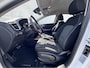 Kia Xceed 1.6 GDi PHEV DynamicLine Automaat / Dealer onderhouden / Navigatie via Apple Carplay Android / Stuur- en stoelverwarming / All Season banden /