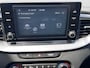 Kia Xceed 1.6 GDi PHEV DynamicLine Automaat / Dealer onderhouden / Navigatie via Apple Carplay Android / Stuur- en stoelverwarming / All Season banden /