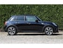 MINI Cooper Mini 1.5 60 Years Edition automaat / 1e eig. / zwart leer / head-up display / panoramadak / stoelverwarming / cruise