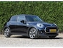 MINI Cooper Mini 1.5 60 Years Edition automaat / 1e eig. / zwart leer / head-up display / panoramadak / stoelverwarming / cruise