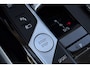 BMW 3-Serie Touring 330e xDrive | Panodak | Harman Kardon | Camera | Stoel + Stuurverwarming | Facelift | 19" Breedset