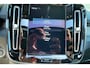 Volvo XC40 1.5 T5 Recharge R-Design | Trekhaak | Panorama Dak | Adaptief Cruise Control | Harman Kardon Speakers | Elektrisch Verstelb. Bestuurdersstoel met Geheugen |
