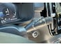Volvo XC40 1.5 T5 Recharge R-Design | Trekhaak | Panorama Dak | Adaptief Cruise Control | Harman Kardon Speakers | Elektrisch Verstelb. Bestuurdersstoel met Geheugen |