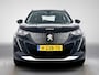Peugeot 2008 SUV Allure 130 pk Automaat | Navigatie | Achteruitrijcamera | Parkeersensoren Voor en Achter | LED Koplampen | Keyless Entry/Start | Lederen Stuurwiel | Climate Control | Cruise Control | 17" Lichtmetalen Velgen | Apple Carplay/Android Auto |