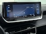Peugeot 2008 SUV Allure 130 pk Automaat | Navigatie | Achteruitrijcamera | Parkeersensoren Voor en Achter | LED Koplampen | Keyless Entry/Start | Lederen Stuurwiel | Climate Control | Cruise Control | 17" Lichtmetalen Velgen | Apple Carplay/Android Auto |