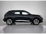 Peugeot 2008 SUV Allure 130 pk Automaat | Navigatie | Achteruitrijcamera | Parkeersensoren Voor en Achter | LED Koplampen | Keyless Entry/Start | Lederen Stuurwiel | Climate Control | Cruise Control | 17" Lichtmetalen Velgen | Apple Carplay/Android Auto |
