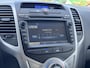 Hyundai ix20 1.4i Go! | Trekhaak | Navigatie | Achterbank Verstelbaar | Airco | Bluetooth Tel. | Elek. Ramen + Spiegels | Rijklaarprijs!