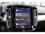 Volvo XC40 B4 Automaat Plus Dark | Trekhaak | Verw. Stoel & stuurwiel | Camera | Adapt. Cruise
