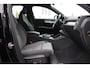 Volvo XC40 B4 Automaat Plus Dark | Trekhaak | Verw. Stoel & stuurwiel | Camera | Adapt. Cruise