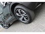 Volvo XC40 B4 Automaat Plus Dark | Trekhaak | Verw. Stoel & stuurwiel | Camera | Adapt. Cruise